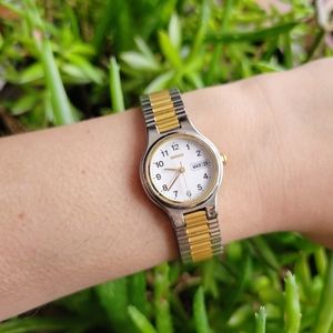 Vintage Seiko Classic Calendar Stetch Watch